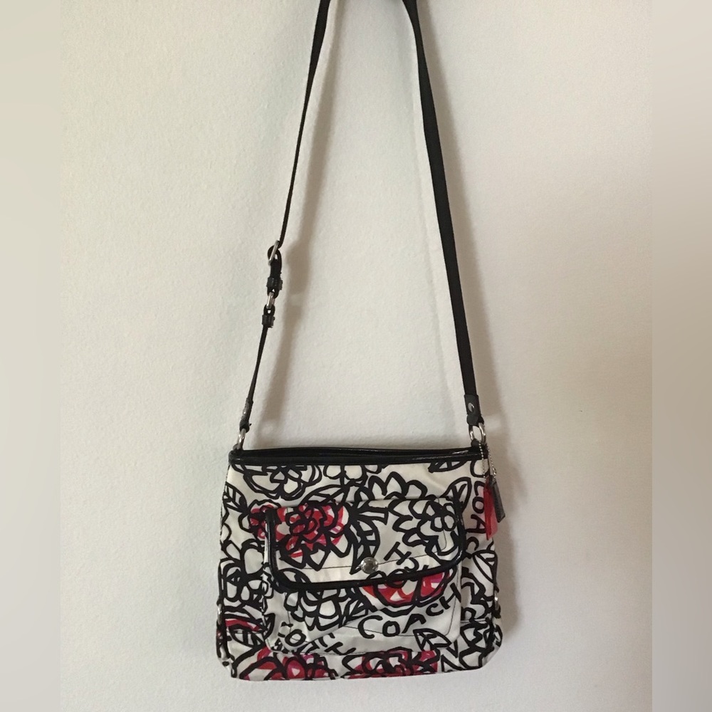 Coach Poppy Kyra Graffiti Daisy Handbag